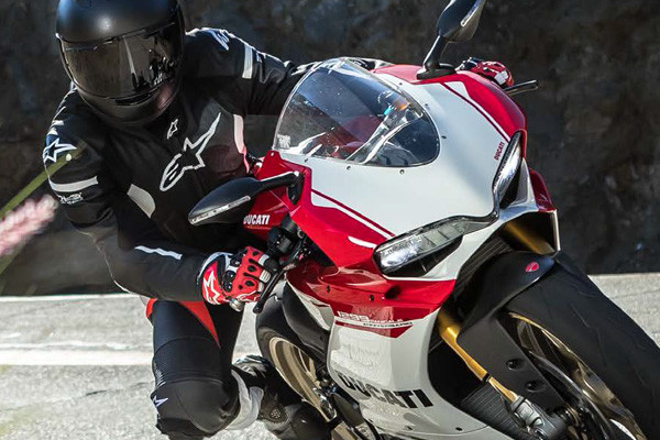Alpinestars® - Spring 2018 Catalog