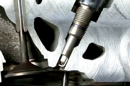 Autolite® - High Thread Spark Plug Removal And Installation