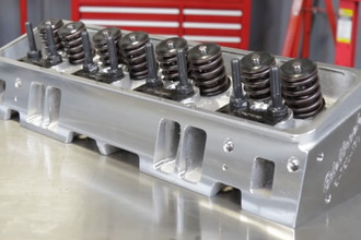 Edelbrock® - Single Plane Intake 
