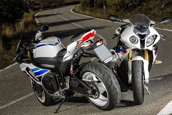 ボクちゃんMETZELER SPORTEC M7 ボクちゃんMETZELER SPORTEC M7 METZELER® SPORTEC M7 RR Tires