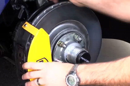 MGP® - Caliper Covers Installation on Chevy Camaro SS