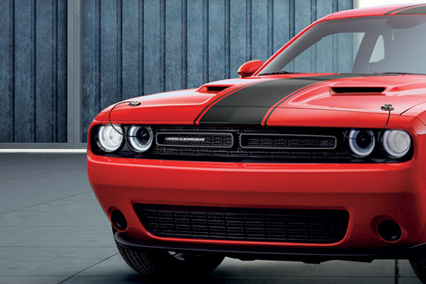 Mopar® - Performance Engine Parts Catalog (8.8 Mb)