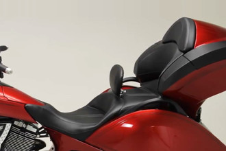 Mustang® - One-Piece Heated Seat For The 2008-2016 Victory Vision    