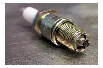 Multi Ground Electrode Spark Plugs