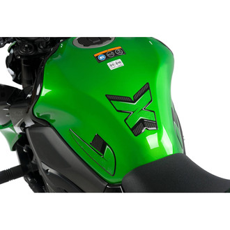 Puig® - Specific Carbon Look Tank Pad