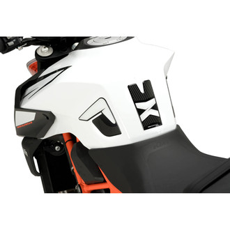 Puig® - Specific Carbon Look Tank Pad