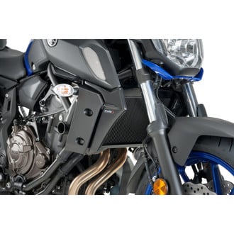 Puig® - Matte Black Radiator Side Panel Kit