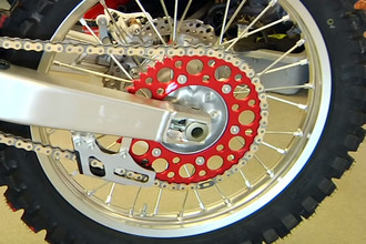Renthal® - Chain And Sprocket Install