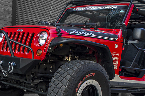 2016 Jeep Product Catalog (14,1MB)